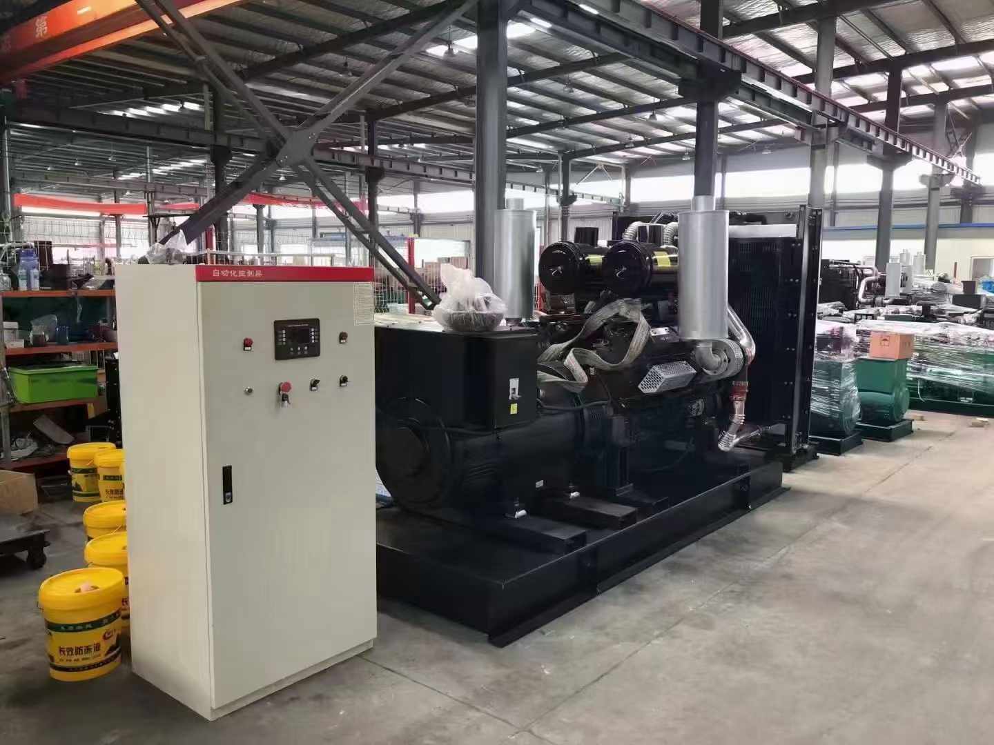 东安柴油发电机运行时的噪音和振动水平如何？