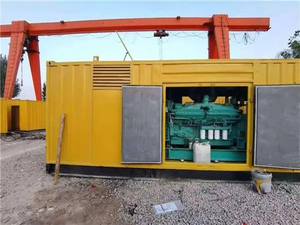 东安冬季低温环境下，500KW发电机组应该选择什么类型的启动电瓶？